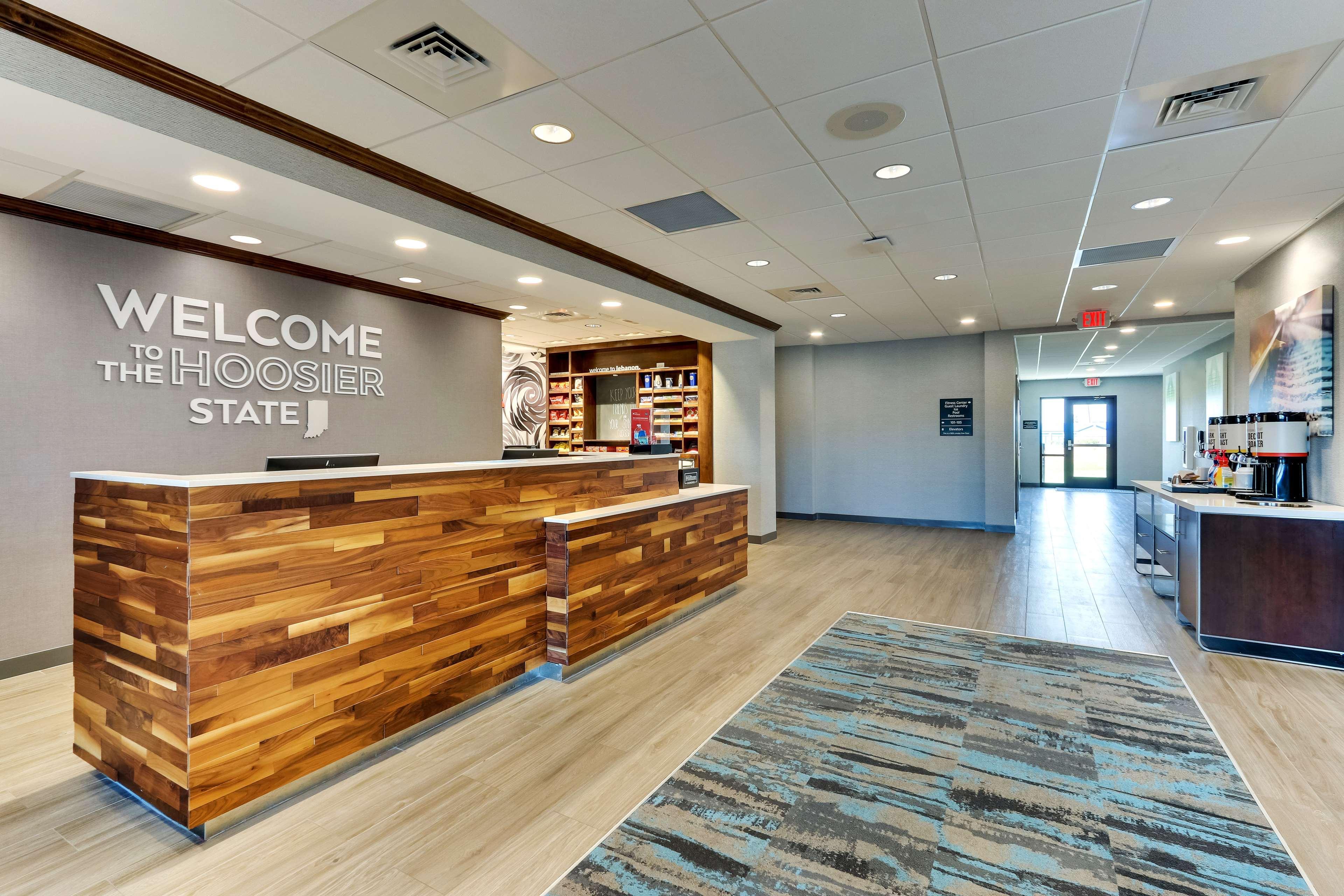 Hampton Inn Lebanon, In エクステリア 写真